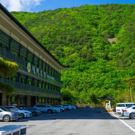 Taebaek Hotel