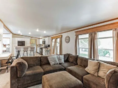 1 mile to Strasburg RR+King Bed 斯特拉斯堡酒店