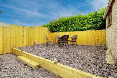 Lovely Lawns Lane Hotels in Wakefield District