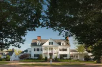 Inn at Warner Hall Hotels in Gloucester