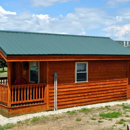 'Wolf Den'-A Perfect Romantic Honeymoon cabin and a Sportsman's Paradise Cabin