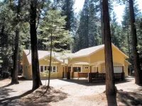 Beautiful Custom Home near Lake McCumber & Mt Lassen