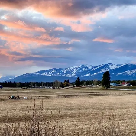 Stage Road Estate private studio apartment.