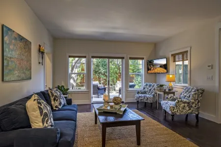 2 Br/2 Ba - Olive Cottage - Downtown Los Olivos