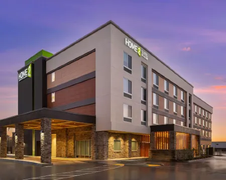Home2 Suites by Hilton Eureka Hotels in Eureka