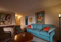 Mauijoy Villa ~ Expansive Oceanview  Retreat above Wailea  Pool Private Location