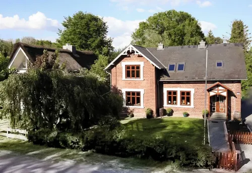 Direkt am Deich Großes Haus für 2 Familien, Haustiere, Wallbox, 2900qm Grundstk