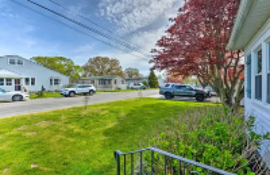 NEW LISTING!!! Holiday By the Bay Hotels in Villas