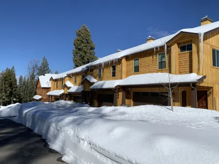 The EDGE:  Picturesque & Secluded Gem - Scenic View Отели в г. Фресно