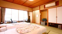Seafood Restaurant ＆ Ryokan Yamani