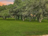 Quaint 1920's Bungalow in a beautiful rural setting.