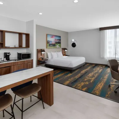 La Quinta Inn & Suites by Wyndham San Antonio at the RIM Hotels near Macy's