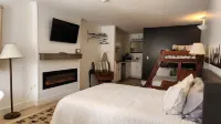 Updated Golf and Ski Condo Sleeps 5 by Shanty Creek, 5610 Shanty Creek Rd