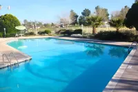 G T Hotels Inn & Suites Extended Stay