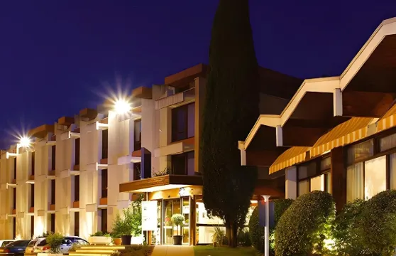 普羅旺斯地區艾克斯彩虹橋菲諾勒瑞斯諾富特酒店