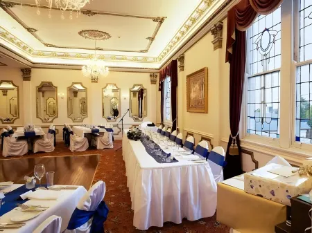 Palais Royale Отели в г. Катумба