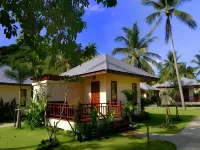 โรงแรมพร้อมสุขบุรี - บ้านพักหลังเล็ก