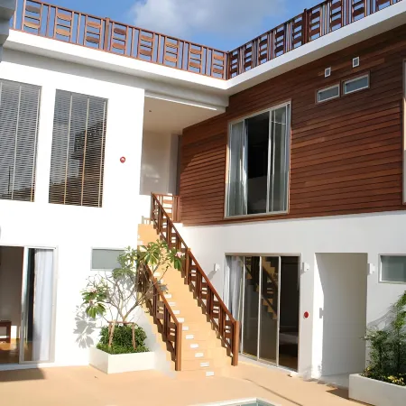 Mandalai Hotel