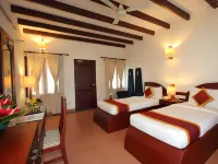 The World Backwaters, Alleppey Hotels in Muhamma