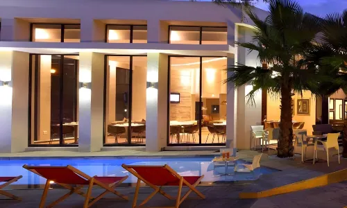 The Lakes Boutique Lodge