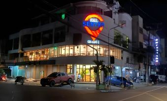 3. 호텔 센트로 레..