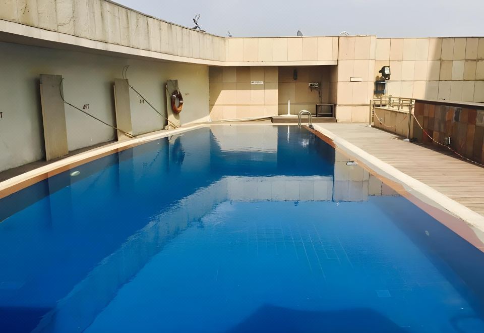 Fortune Select Global Hotel Gurgaon Over view