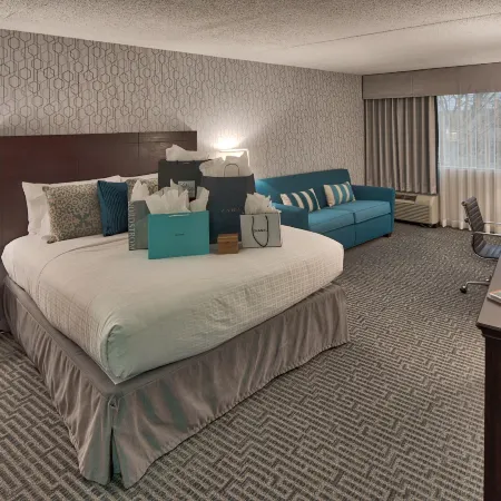 Somerset Inn Troy