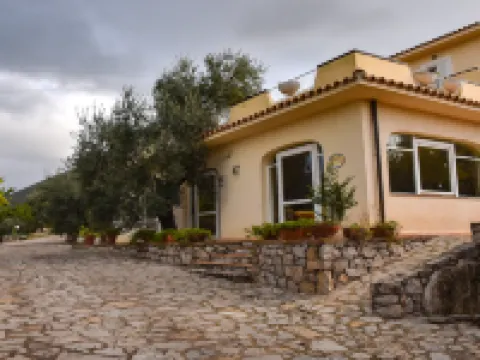 ホテル ベルヴェデーレ スペルロンガのホテル