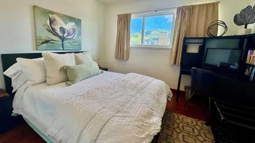 Rare Ocean-Front Near San Francisco. Sunsets, Whale Watching in Seaside Luxury