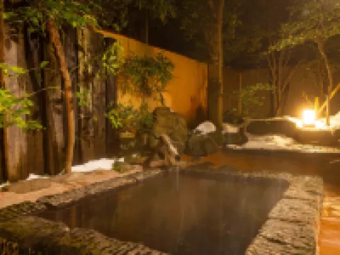 Akashiya โรงแรมในอิวามิ