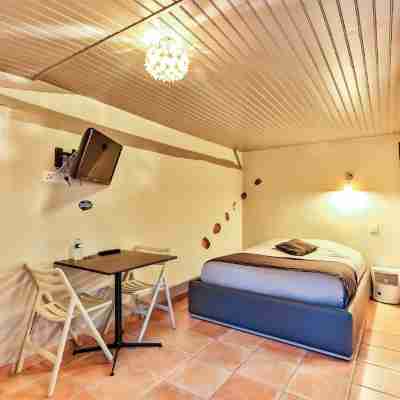 Gite - Studios Marie Barrault Rooms