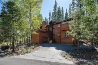 4 Bedroom Northstar World Class Mountain Resort - Ski, Hike, Bike, Wi-Fi! Hotels near Carnelian Bay