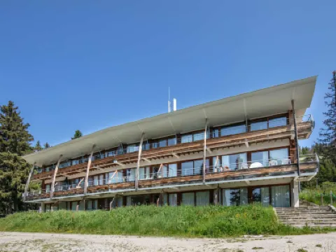 V du Bachat Arolles A Hotels near Chamrousse Aventures