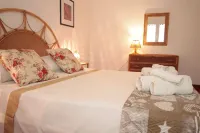 VILLA CALABERNARDO APARTAMENT RED 6 BEDS / 50 METERS FROM THE SEA