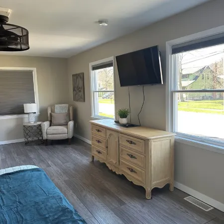 Located in the heart of Downtown Saugatuck