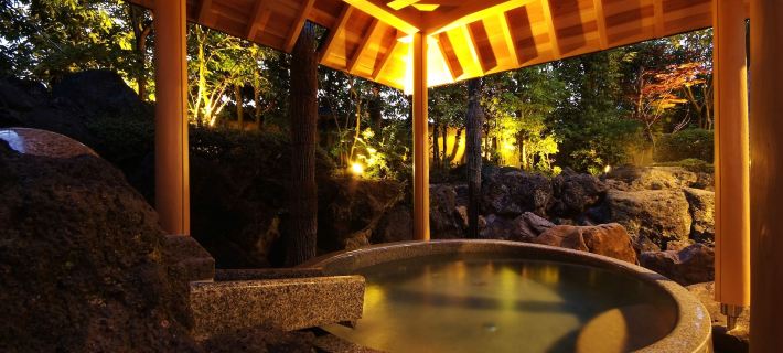 Onishiya Suishoen Hotels in Toyooka