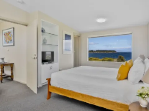 Manfield Seaside Bruny Island Hotels in Alonnah