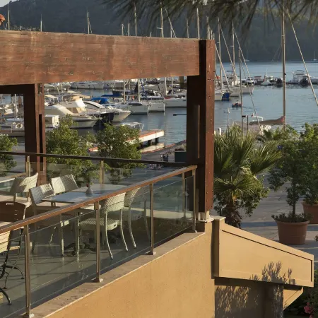 Marti Hemithea Hotel