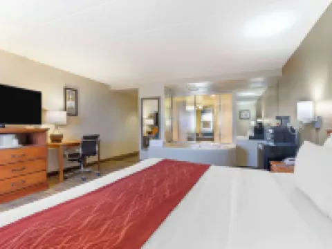 Comfort Inn University Center Hotels in Fairfax