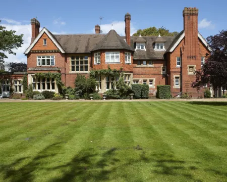 Cantley House Hotel - Wokingham Hotels in Wokingham