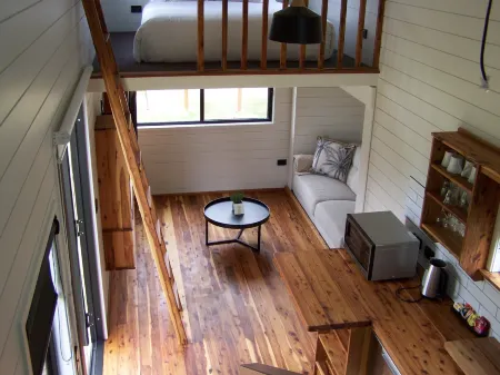 Boydtown Beach Holiday Park Отели рядом с достопримечательностью «Cat Balou Cruises»