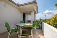 Apartment and Rooms Ruza Hotels in Grohote