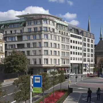 Grand Hotel Cravat Отели рядом с достопримечательностью «Железнодорожный вокзал Люксембурга»
