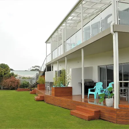 Ulverstone River Edge HolidayApartments