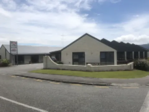 Alpine Glacier Motel