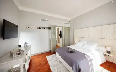 Bastide Saint Louis du Thoronet Hotels in Cotignac