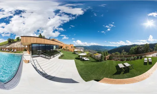 Tratterhof Mountain Sky Hotel