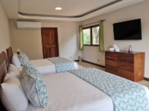 Hotel Amira Hotels in Puerto Carrillo