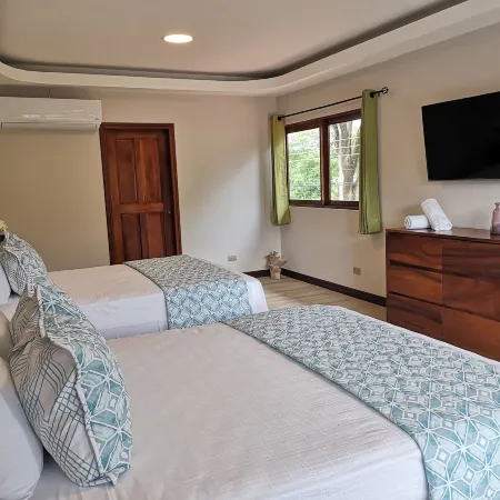 Hotel Amira