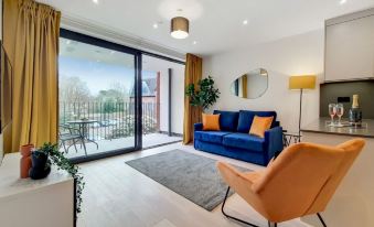 Deluxe Harrow Wembley Apartment